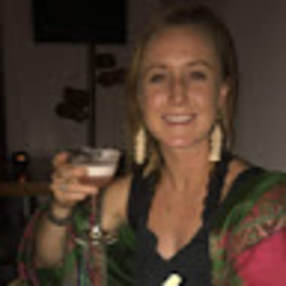 Meet your Posher, Mara